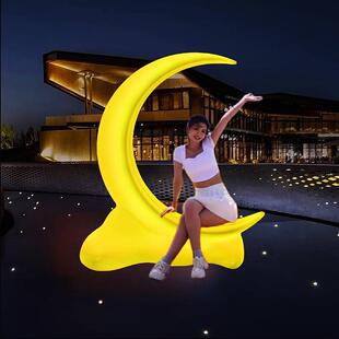 网红月亮灯户外落地弯月灯美陈道具造景月牙户外庭院花园景观灯