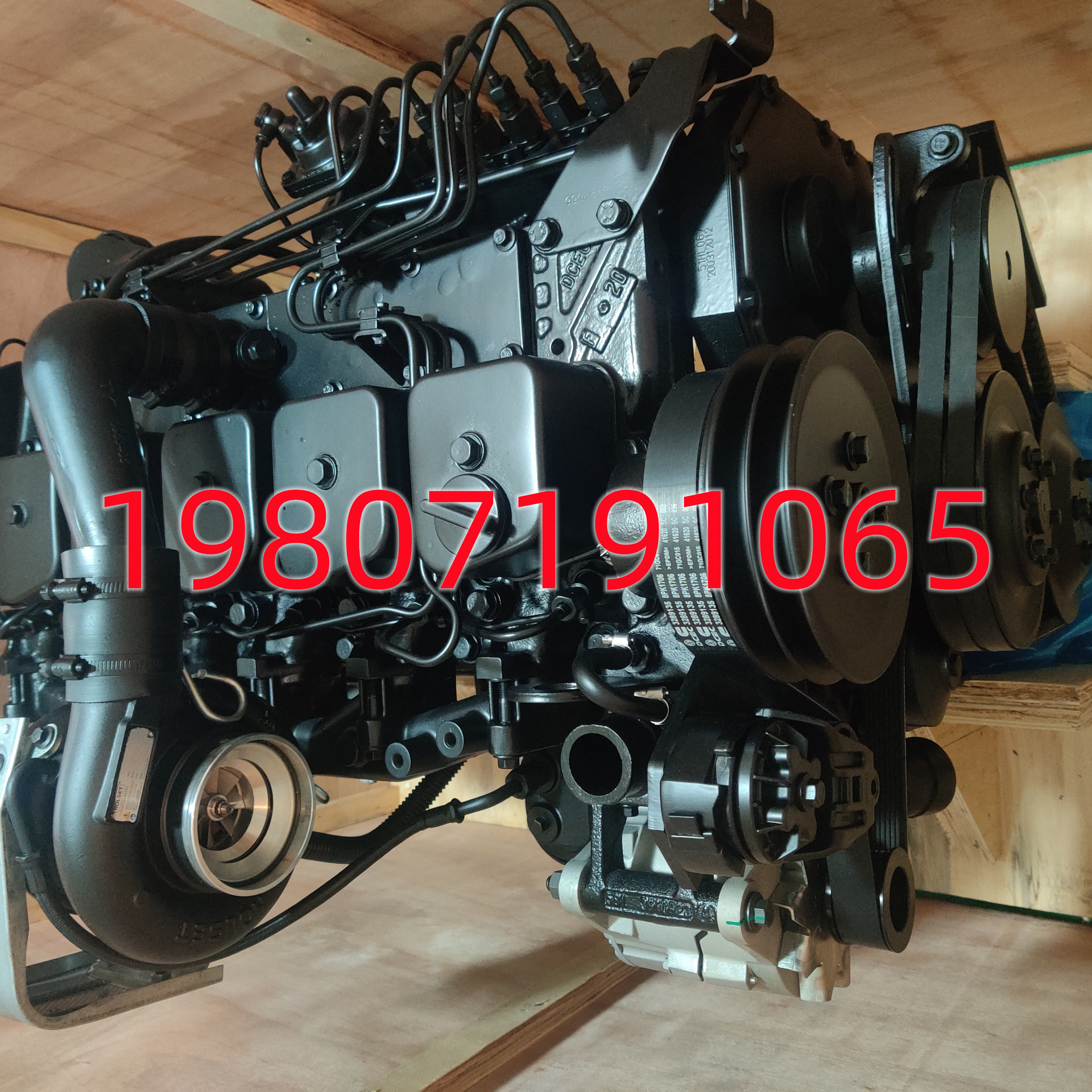 小松挖机康明斯6D102发动机总成