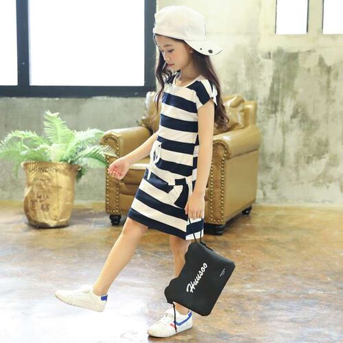 Summer New Childrens Wear Girls Dress Large Childrens Sho