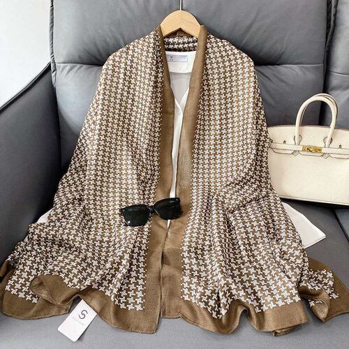 Plain and Elegant Contrast Color Cross Medium Long Large Sha
