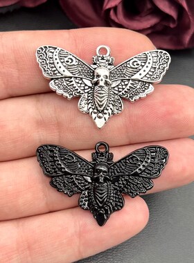 5 New Accessories Animal Moth Skull Moth Pendant Womens Men
