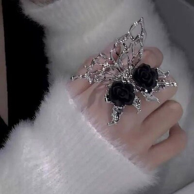 Vintage Metal Liquid Rose Butterfly Shape Adjustable Rings F