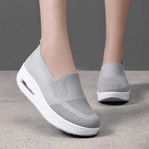 Hot Sale Platforms Weave Women Slip on 2023 New Spring Sprin