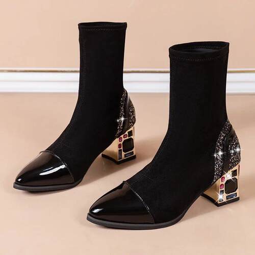 2023 Cyber Red Autumn and Winter New Style Fashion Boots Wom