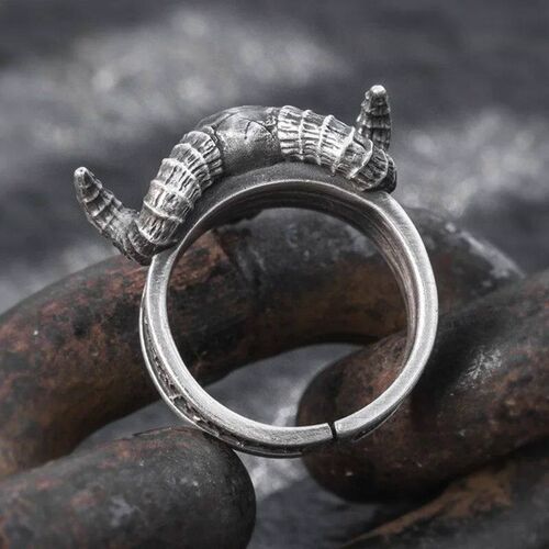 Vintage Punk Style Skull Sheep Head Ring Hip Hop Personalize