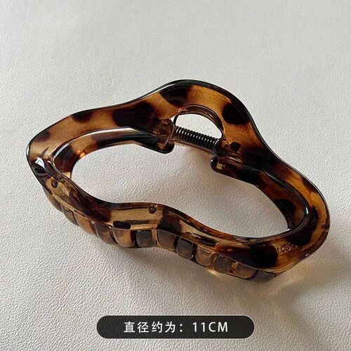 2023 New Liquid Line Hair Clip Womens Autumn and Winter Adv