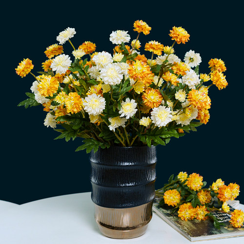 新 冰岛小雏菊假花仿真花摆设田园风客厅塑料花绢花装饰花艺摆件