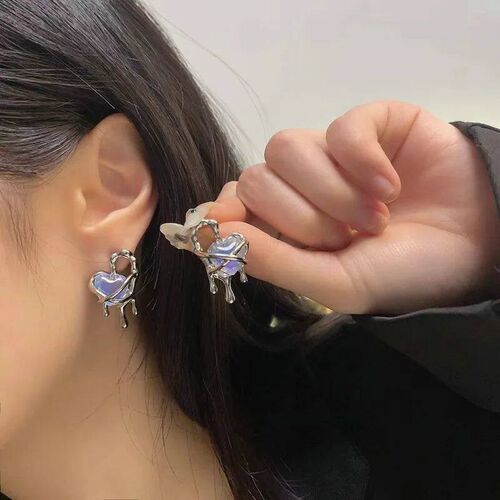 New Punk Style Liquid Butterfly Stud Earring For Woman 2023