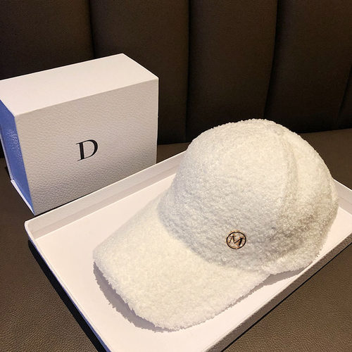 HT033 Casual Outdoor Warm Winter Cap Girl Women Adjustable A