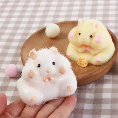 Cute Hamster Squeeze Toy Silicone Pinch Decompression Toy TP