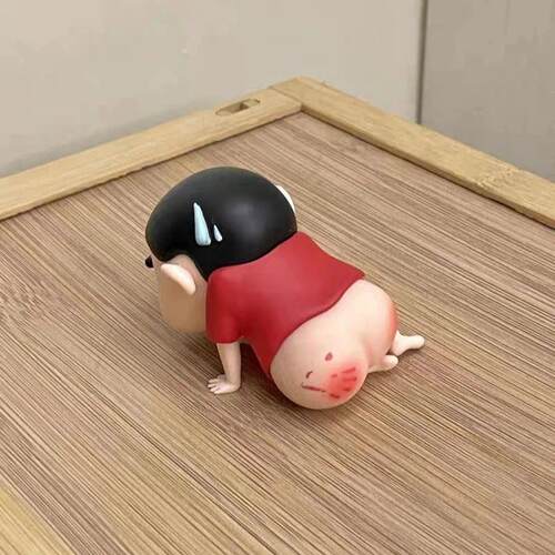 Crayon Shin-chan Ass Action Figure Model Toy Cartoon Desktop