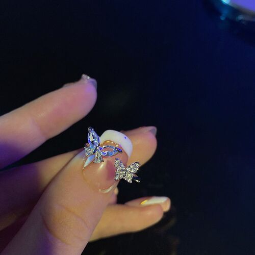 2022 New Fashion Simple Light Luxury Temperament Zircon Butt