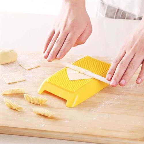 2024 Plastic Pasta Macaroni Board Maker Spaghetti Macaroni
