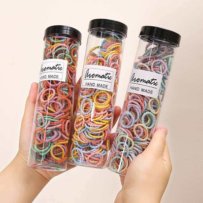 Childrens rubber bands have good elasticity and do not hurt