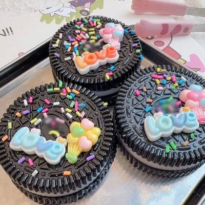 Squeezable Oreo Slime Decoration With Slow Rebound