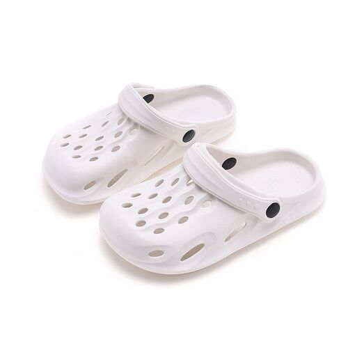2023 New Summer Eva clogs Cave Shoes Anti-slip Slippers Gard