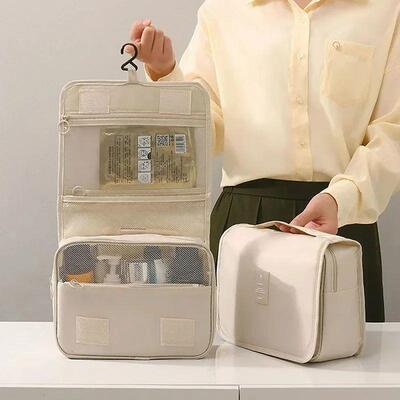 High Quality Travel Makeup Bag Waterproof Toiletries Organiz