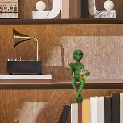 Funny Alien Statue Sculpture Garden Landscaping Yard Art Orn