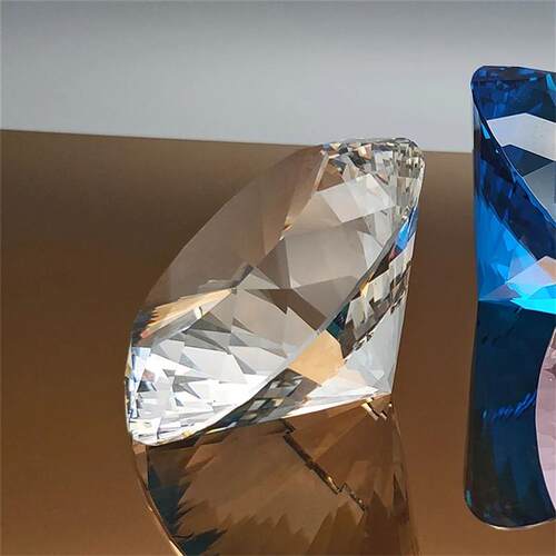 10 Colors Crystal Diamond Shaped Paperweight Decorative Cut