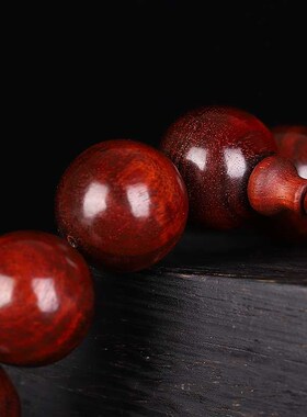Small leaf red sandalwood red sandalwood green sandalwood go