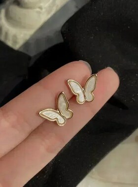 Unique Fake Piercing Metal Ear Clips Asymmetry Round Cartila