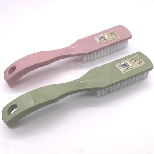 。Shoe brush long handle simple cleaning brush daily necessi