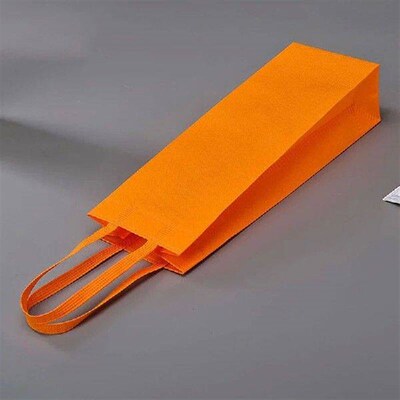 Non-wovens Champagne Beer Waterproof Gift Bag Color Single
