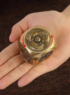 纯黄铜六面转魔方扭转乾坤旋转解压减压时来运转钱创意手把件摆件