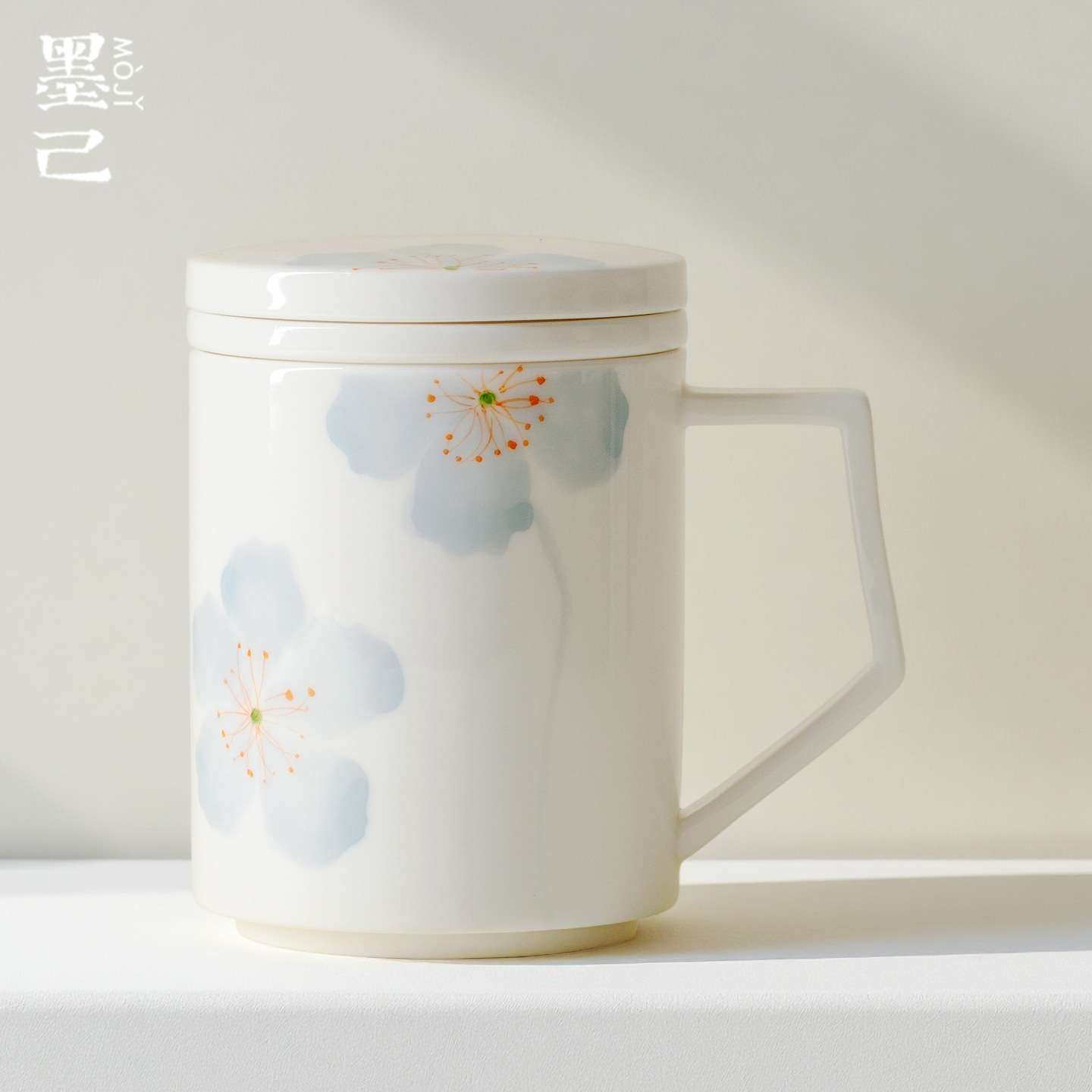 墨己白瓷手绘蓝影海棠办公杯家用带盖内胆茶水分离马克杯泡茶杯,3C数码配件,其它配件,淘宝优惠券,粉丝福利购,淘宝优惠卷