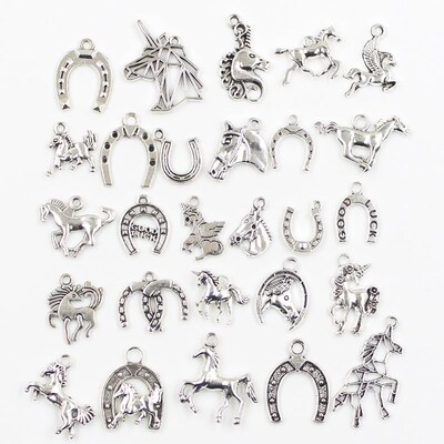 30pcs Charms Fly Horse Lucky Horseshoe Good Luck Unicorn Ant