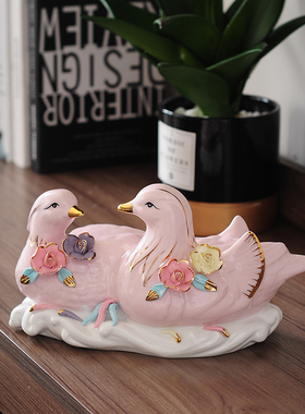 创意鸳鸯摆件一对陶瓷旺姻缘卧室床头装饰品家居结婚送礼礼品摆设