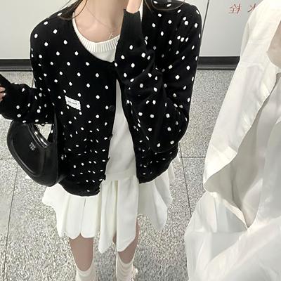 早秋黑色波点圆领假两件