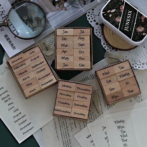 Yoofun 8pcs/12pcs One Week Wooden Stamp Set 12 Months Wood R
