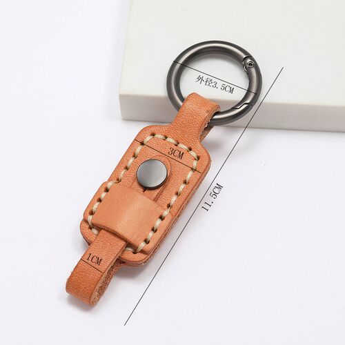 Simple Retro Hand Sewn Premium Leather Keychain Creative Per