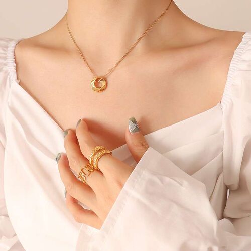 Fashion niche titanium steel material twist ring circle pend