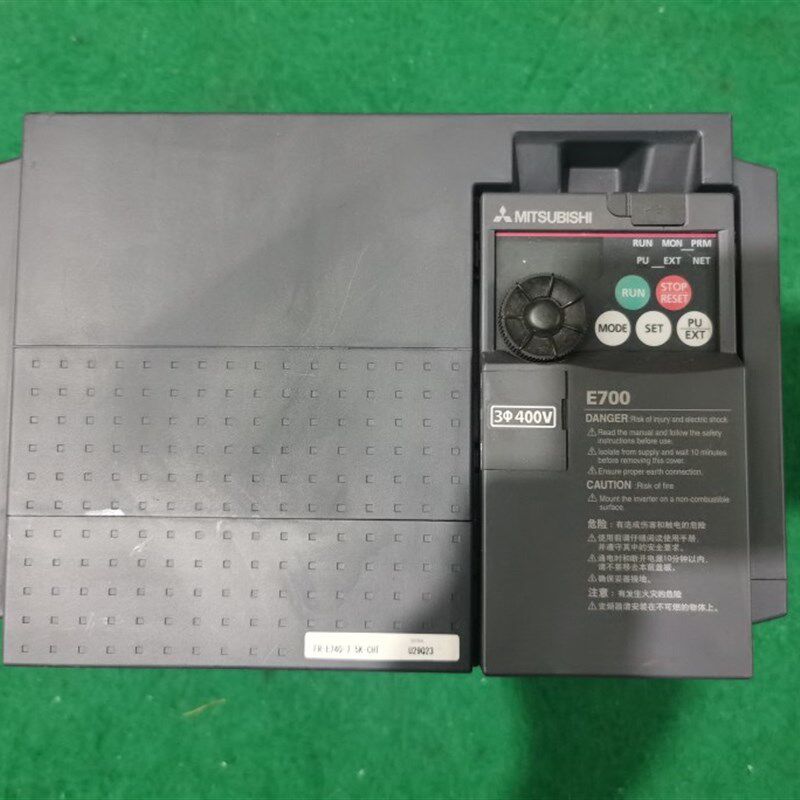 三菱E740变频器 FR-E740-5.5K-CHT FR-E740-7.5K-CHT 5.5 7.5KW