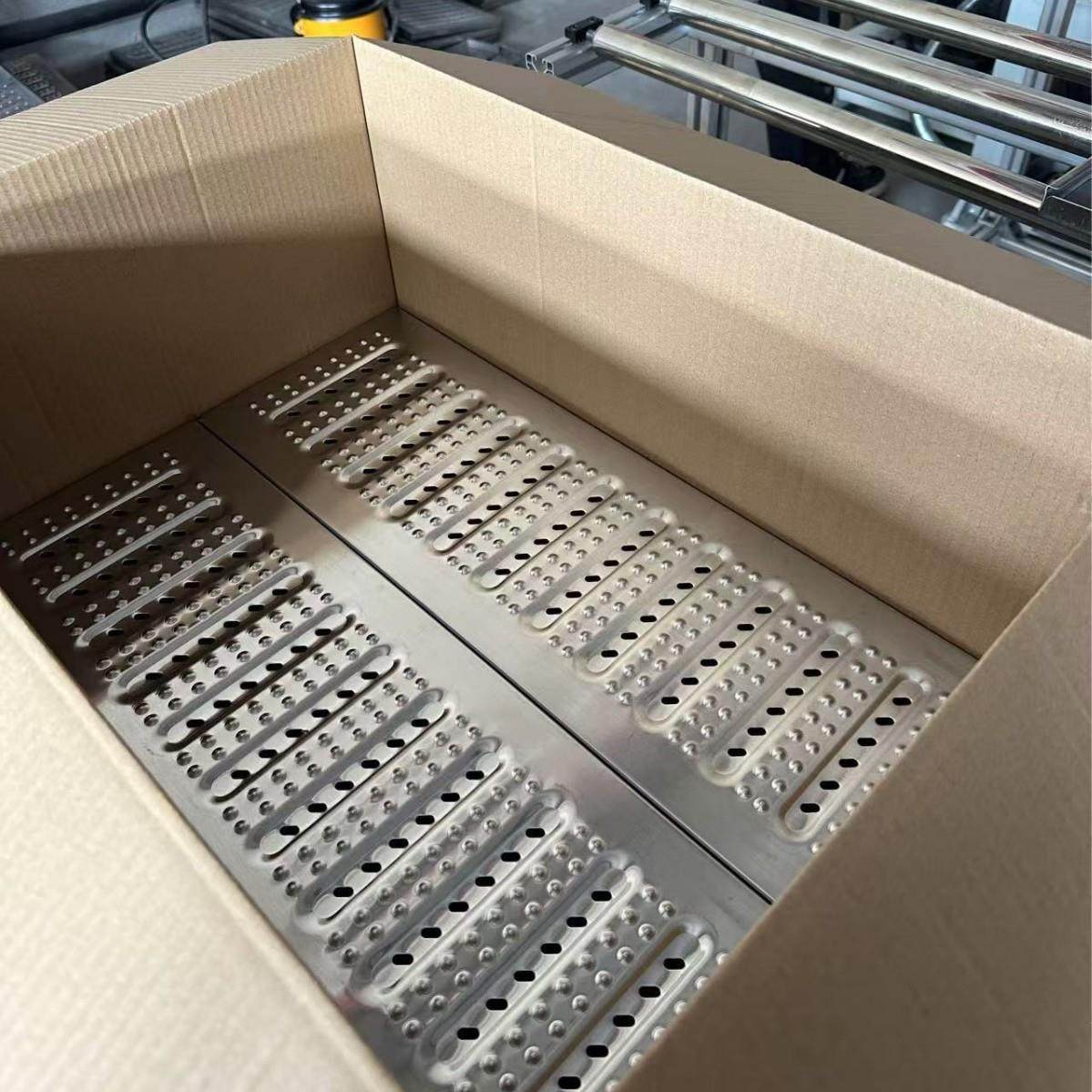 厨房加厚不锈钢地沟盖板304不锈钢排水沟盖板201食堂下水沟篦子