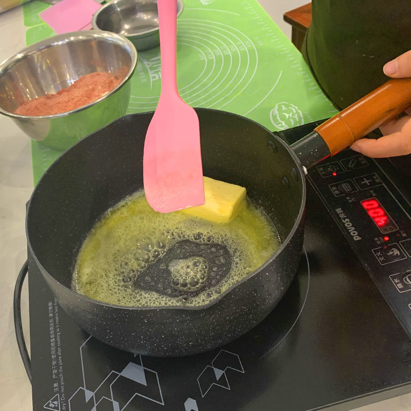 麦饭石雪平锅不粘锅牛轧糖专用锅做雪花酥烘焙电磁炉燃气灶适用