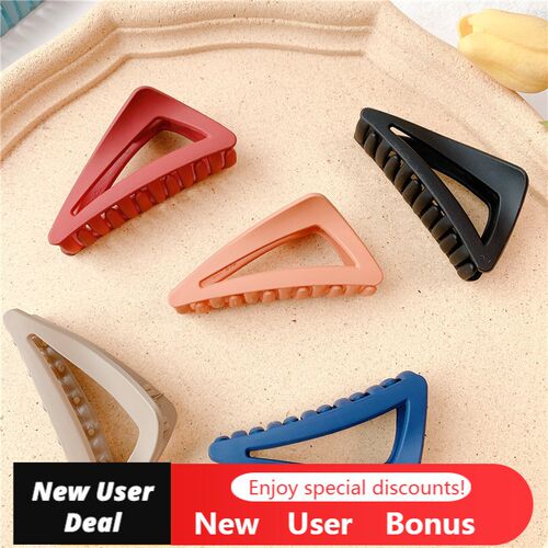 Hollow Geometry Macaron Plastic Hair Claw Girls Solid Color