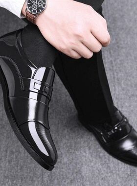 2023 formal dress black leather man loafers shoes for men