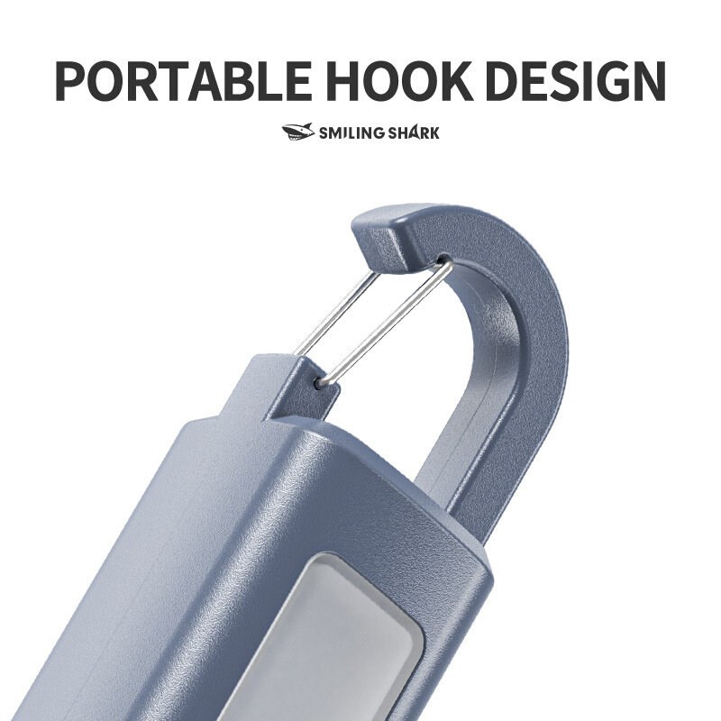 Multifunctional flashlight with window breaking hammer图片