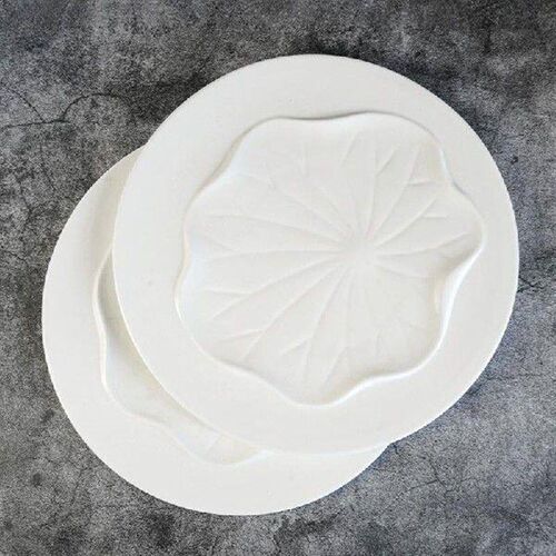 Pure white round lotus leaf plate restaurant kitchen