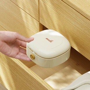 Magnetic Sewing Kit in Box for Home and Dorm Use, High-Quali