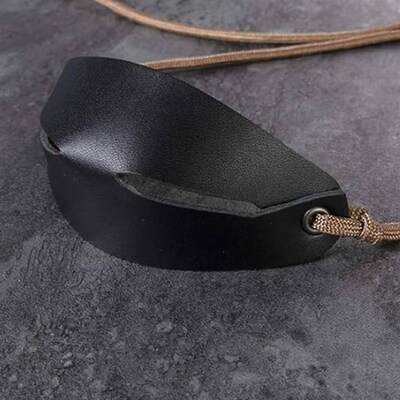 Leather Throwing Sling Old-Fashioned Slingshot for Outdoor S