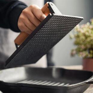 Cast Iron Kitchen Heavy Flat Steak Weight/Bacon Press with