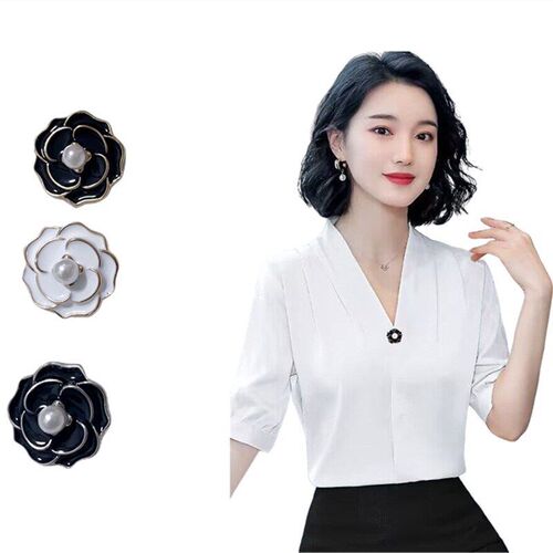 Camellia Suit Flower Brooch AntiExposure Pin Coat Sweater Ac