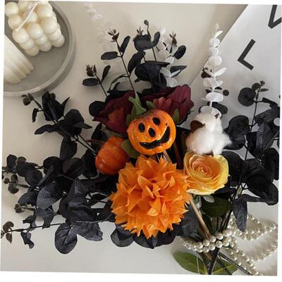 Halloween simulation leaves single 4-pronged eucalyptus leaf