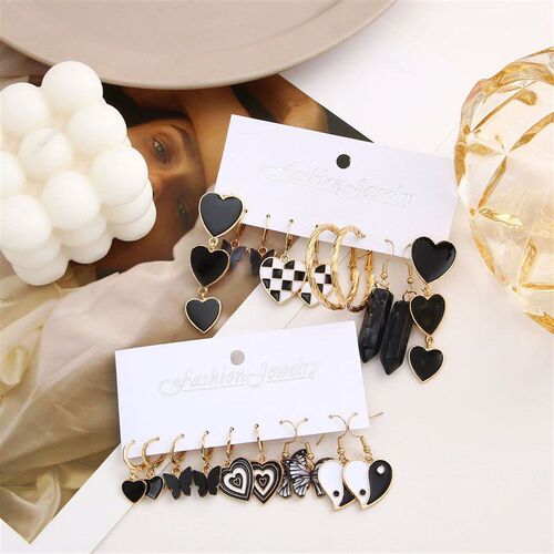 Black Earring Set 2025 6 Pairs CShaped Creative Checkerboard