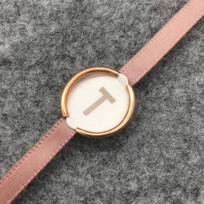 高档金属吊粒定AGU塑料圆形方形做异形双插吊粒定做铝壳吊绳