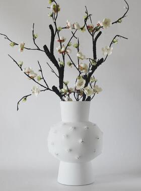 现代约家居装饰素瓷烧白色陶花瓶客镂空DDA插花器软装厅摆简件
